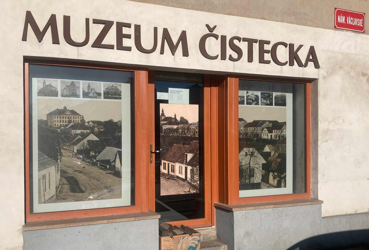 Muzeum Cistecka vyloha 1200px